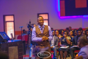 Pastor Tunde Ayeni